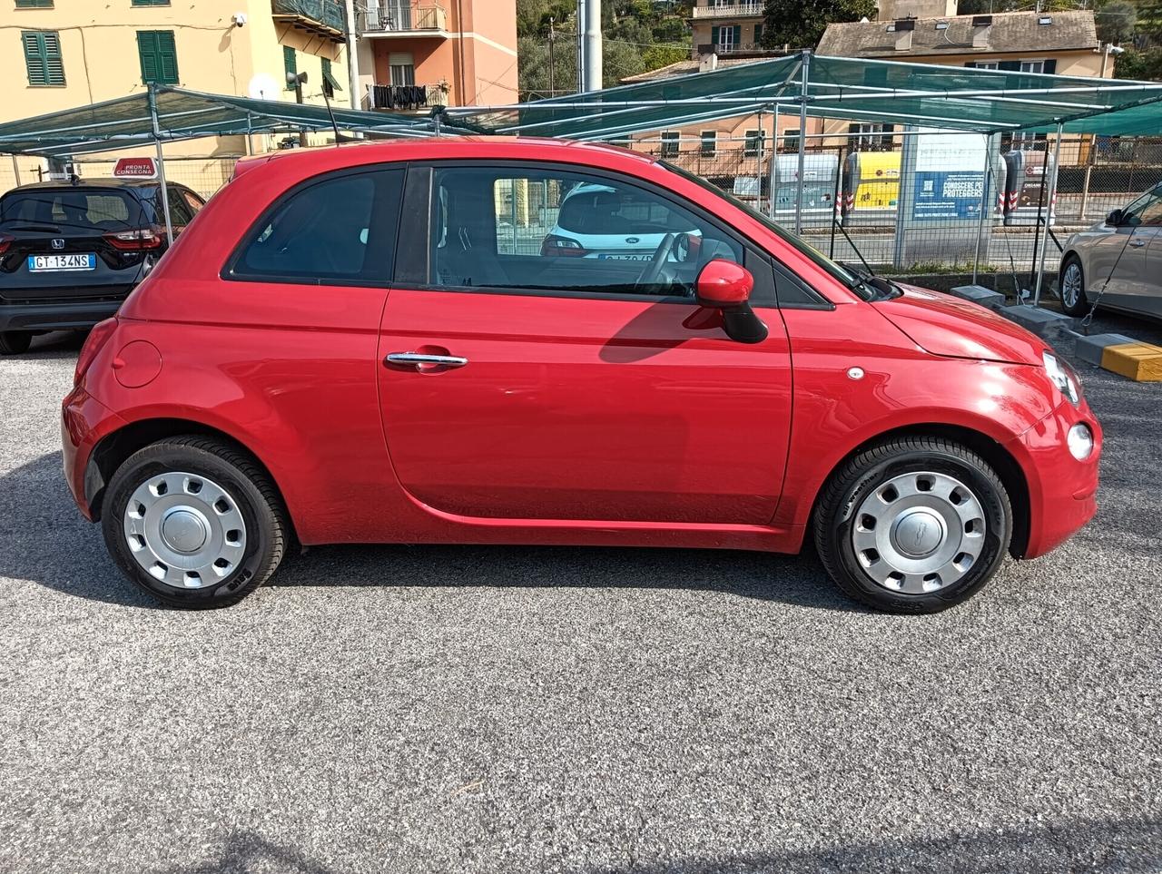Fiat 500 1.0 Hybrid Red