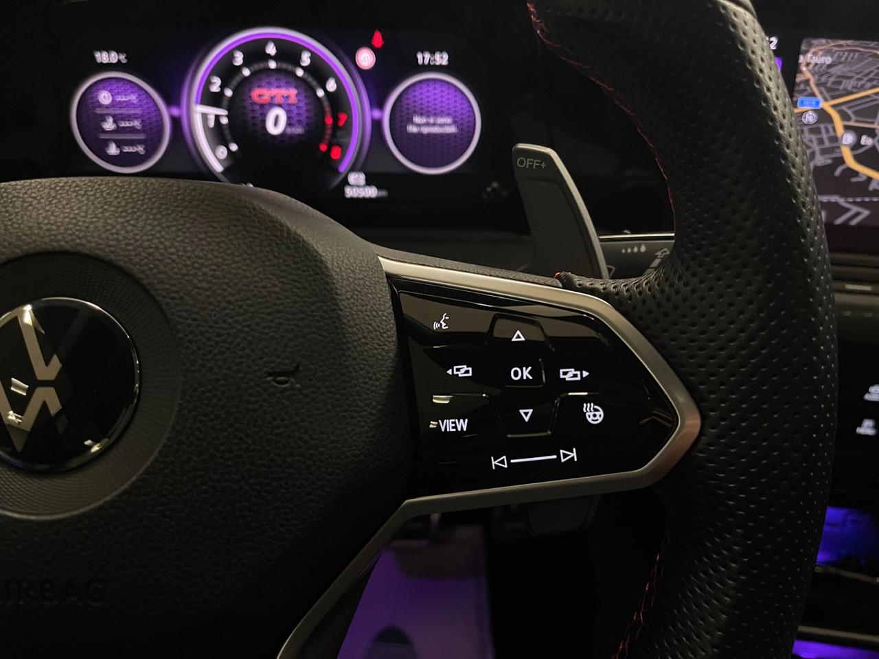 Volkswagen Golf 8 GTI 2.0 TSI 245cv DSG