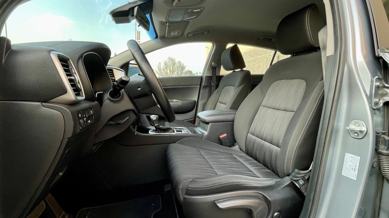 KIA SPORTAGE 1.6 BUSINESS CLASS CRDI DCT7 MH 2WD 136CV - FULL LED, CARPLAY, NEOPATENTATI