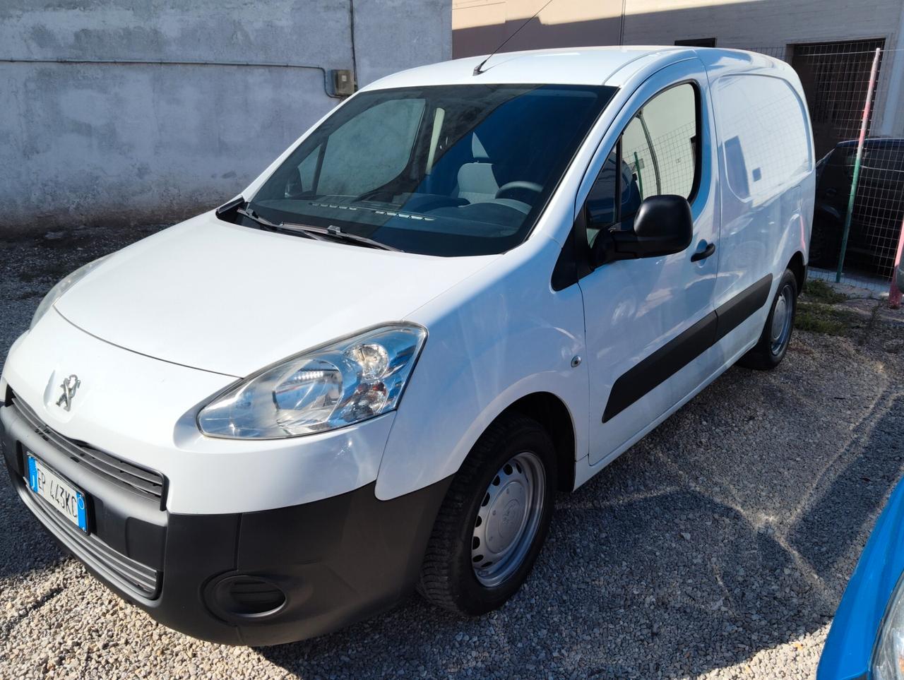 Peugeot Partner 1.6 8V HDi 90CV FAP 4x4 L1 3 posti Furgone Endurance