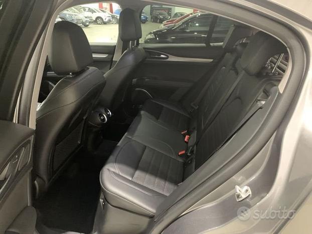 Alfa Romeo Stelvio MY20 2.2 TD 210CV AWD Q4 V...