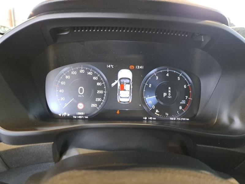 VOLVO XC40 T2 automatico Business