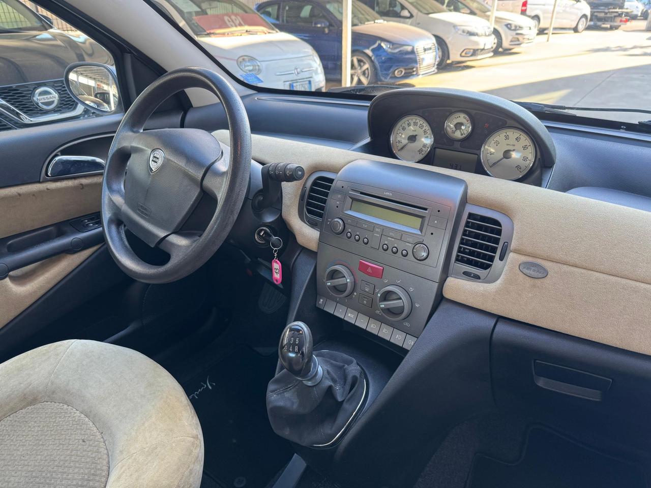 Lancia Ypsilon 3 Porte 1.2 16v Oro