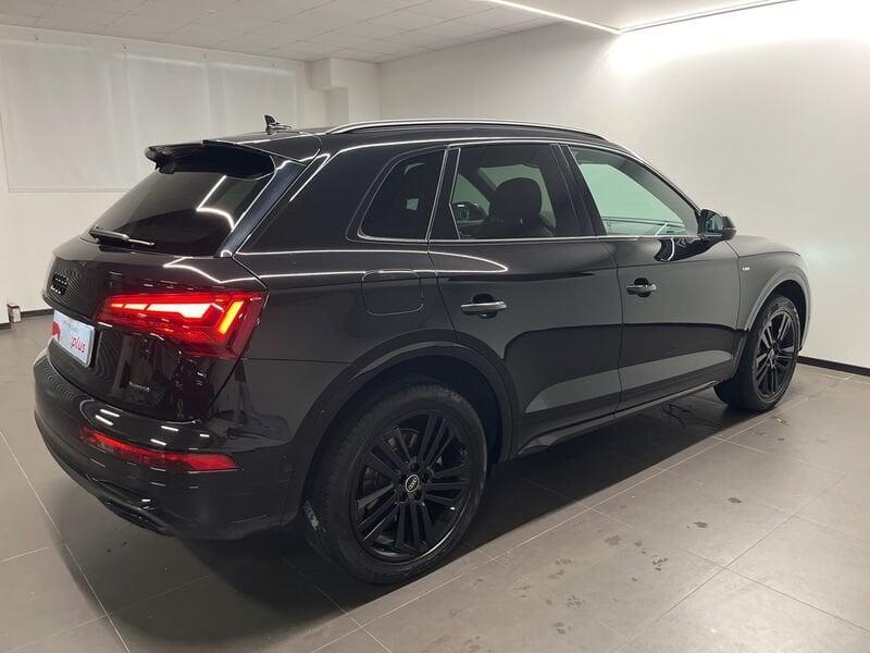 Audi Q5 40 TDI QUATTRO S TRONIC S LINE IDENTITY BLACK