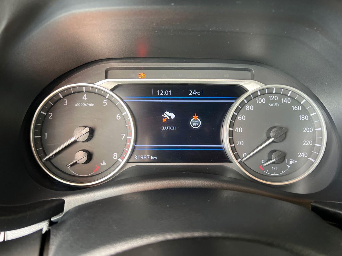 NISSAN JUKE N-CONNECTA MT