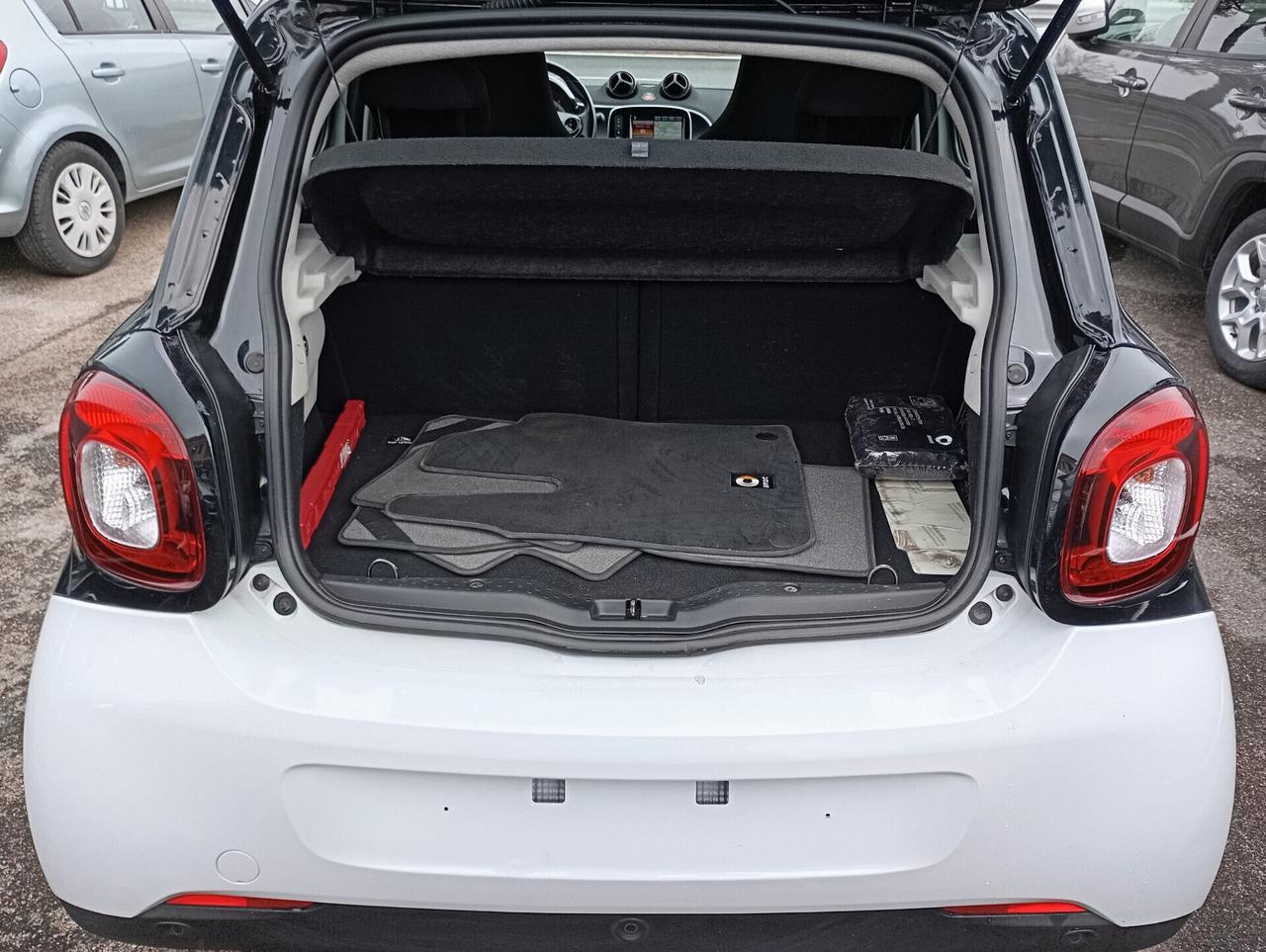 Smart ForFour 0.9 Turbo 90CV Passion Aut.