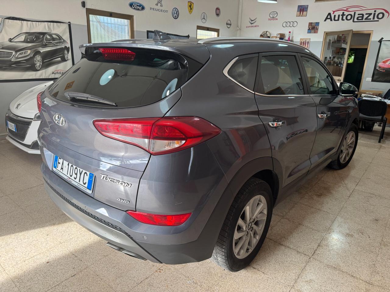 Hyundai Tucson 2.0 CRDi 4WD XPossible PELLE-NAVOGATORE