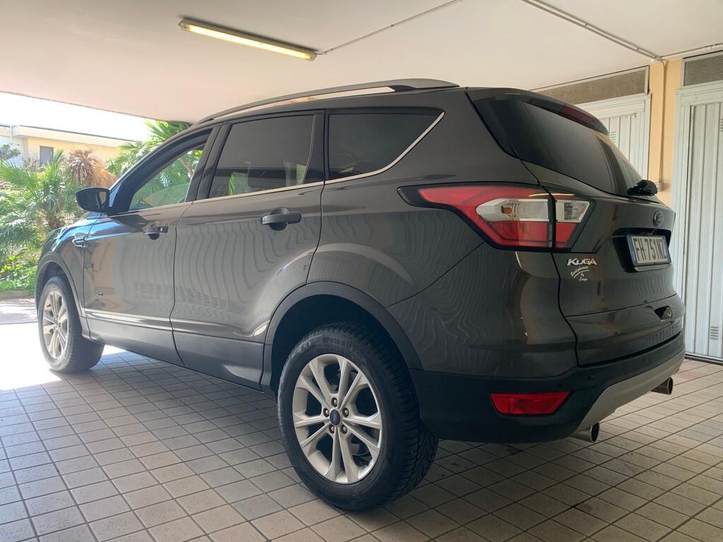 Ford Kuga 2.0 tdci Titanium s AWD