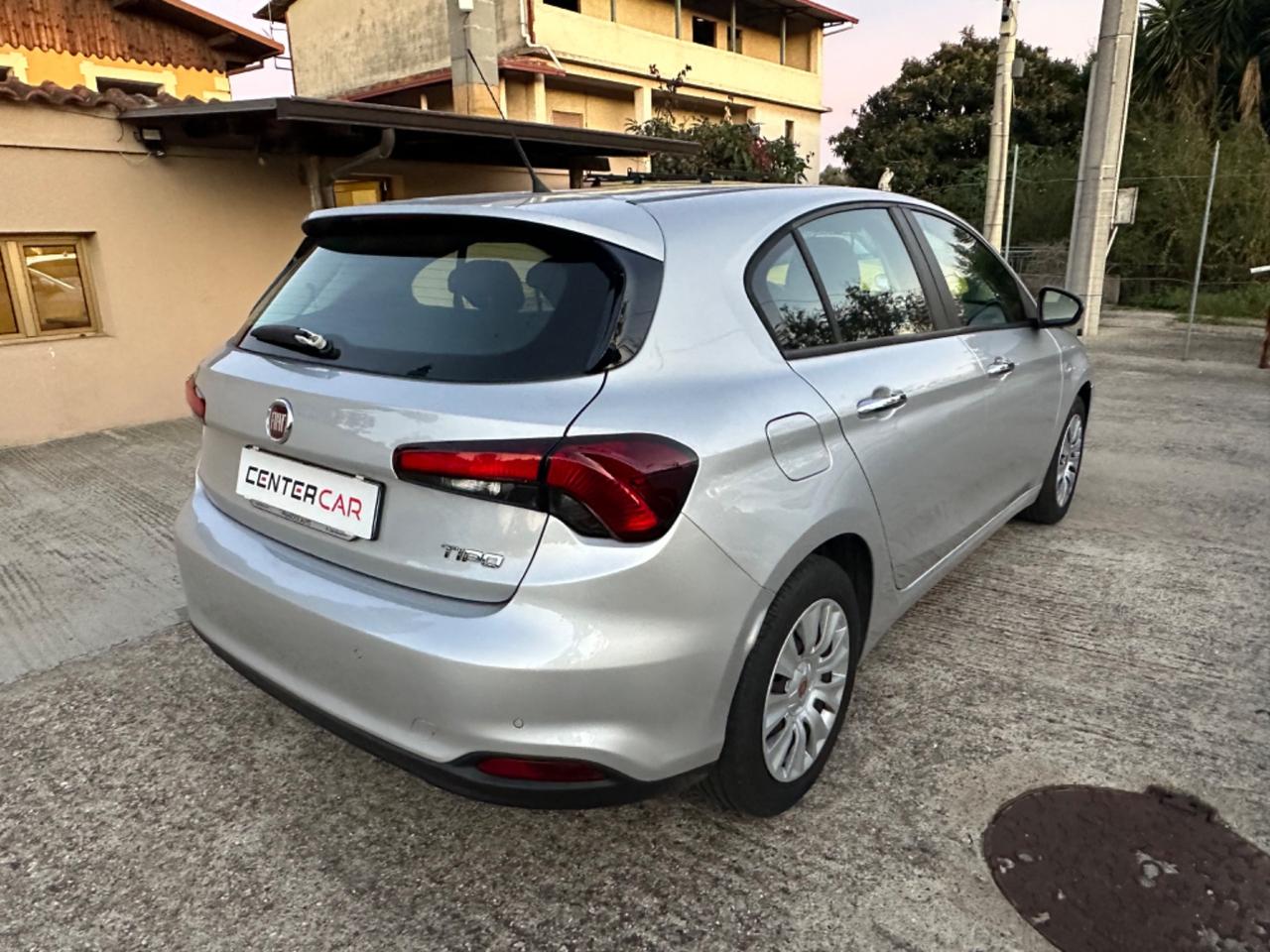 Fiat Tipo 1.3 Mjt S&S 5 porte Easy