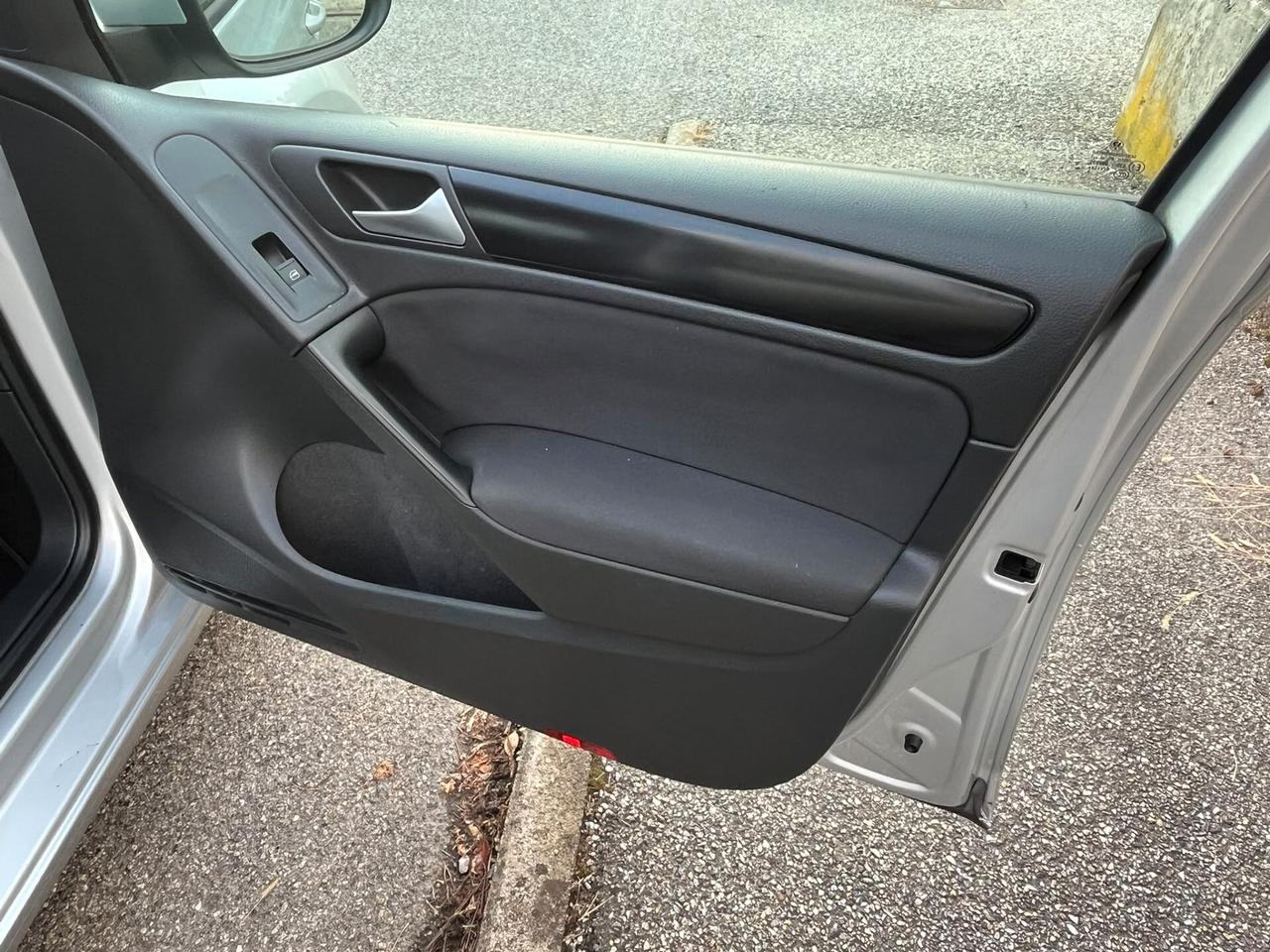 Volkswagen Golf 1.2 TSI 5p. Trendline BlueM. Tech.