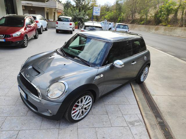 MINI John Cooper Works 1.6 16V John Cooper Works 211cv