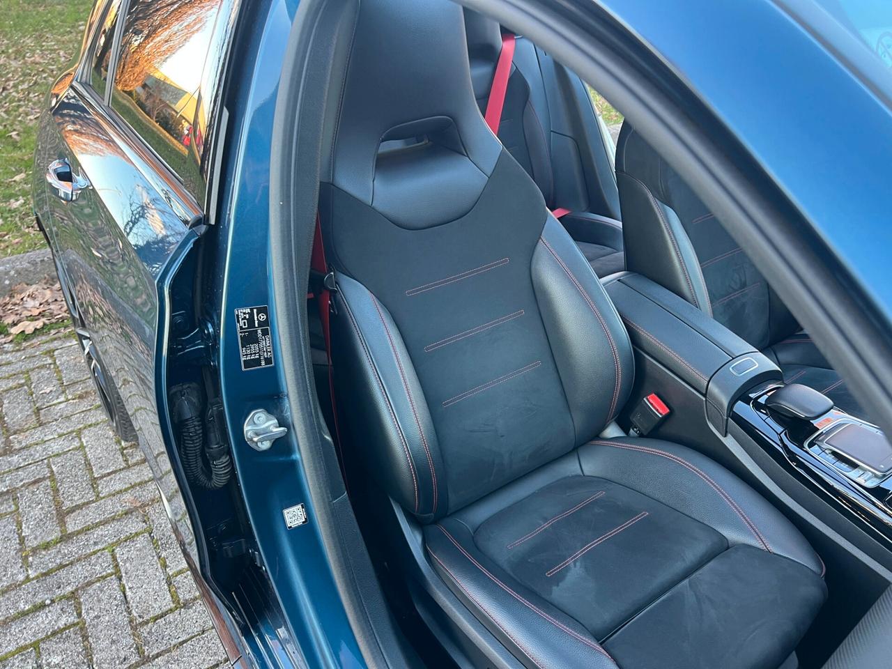 Mercedes-benz A 35 AMG 306CV TETTO PANORAMICO