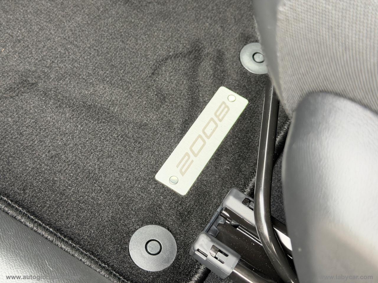 PEUGEOT 2008 PureTech 100 S&S Allure