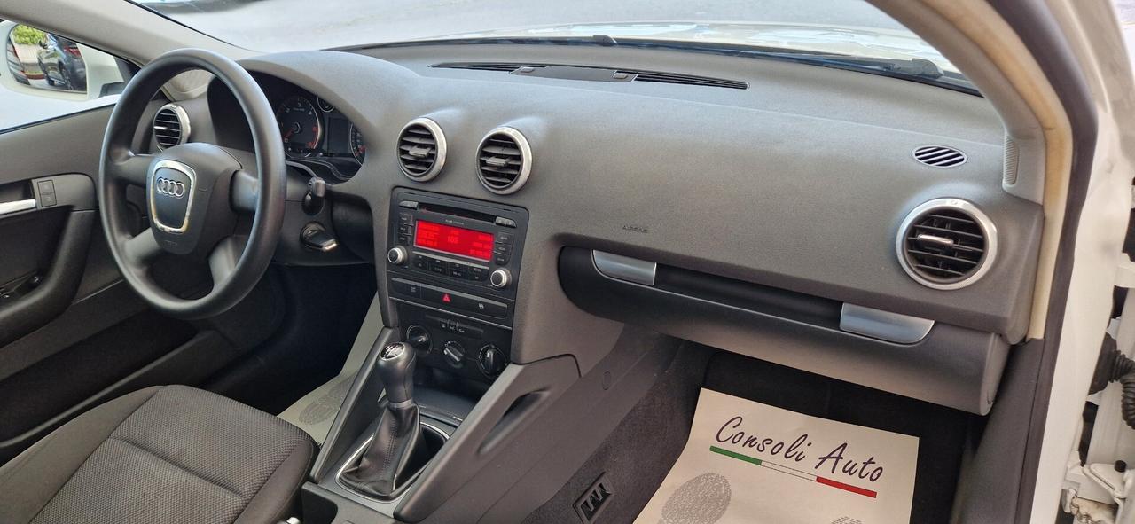 Audi A3 1.6 TDI 90cv Ambition