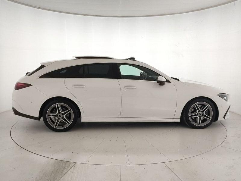 Mercedes-Benz CLA Sh.Brake - X118 2023 Shooting Brake 200 d AMG Line Premium auto