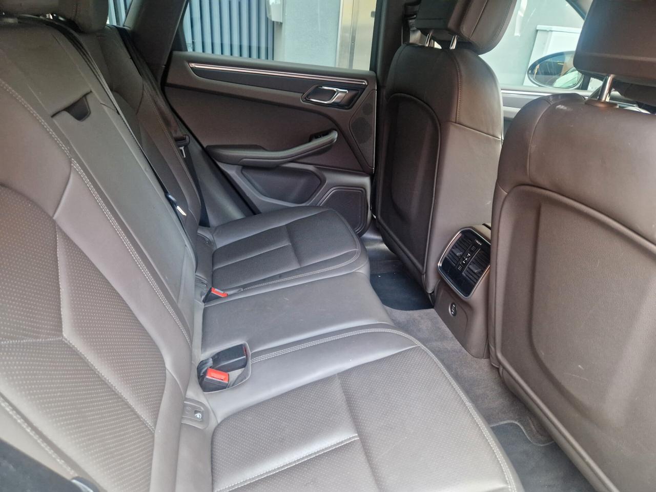 Macan Sport chrono tutti i service porsche pelle 21