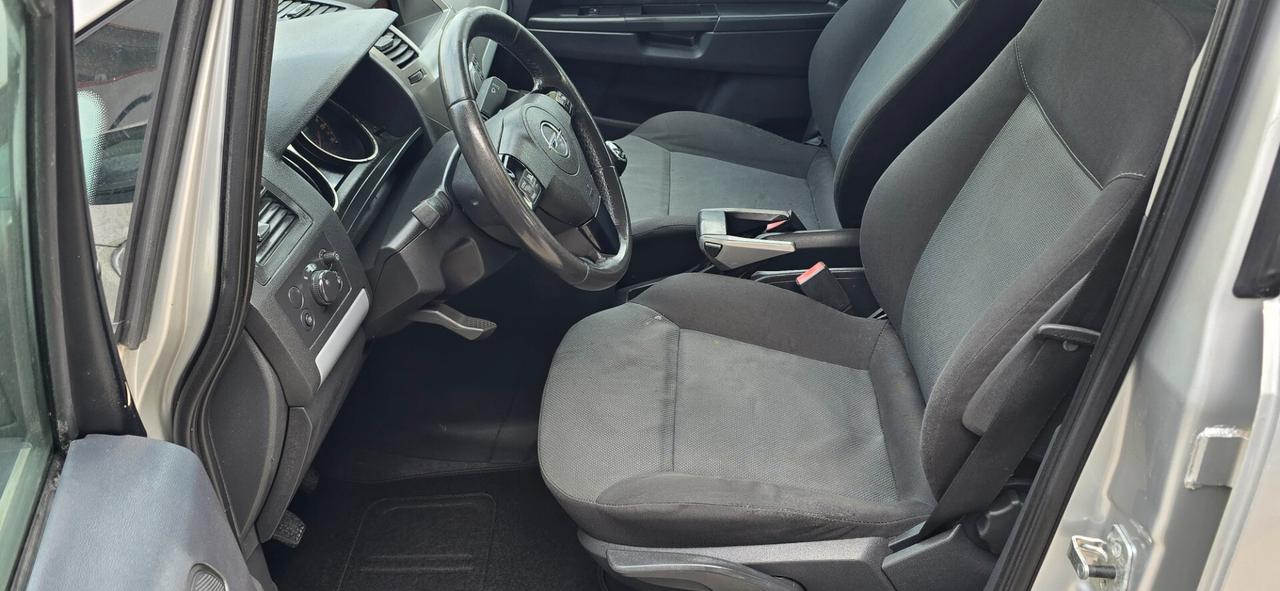 Opel Zafira 1.6 16V ecoM 94CV Cosmo