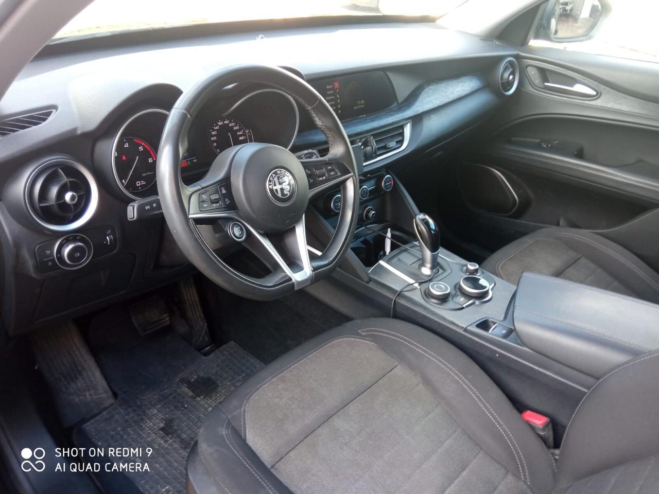 Alfa Romeo Stelvio 2.2 Turbodiesel 160 CV AT8 RWD Sport-Tech