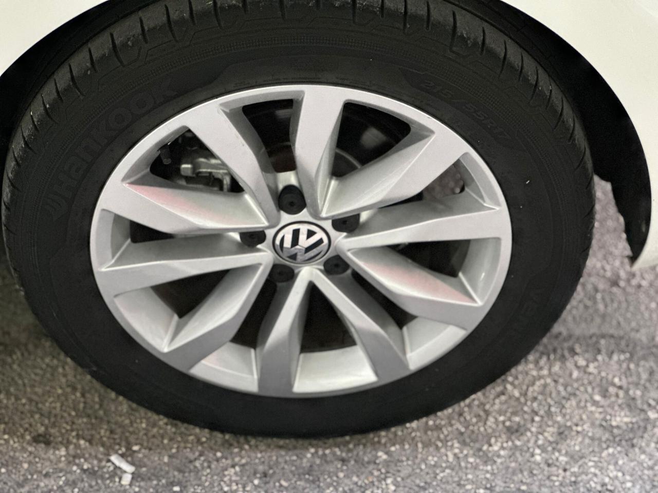 Volkswagen Maggiolino 1.6 TDI Design