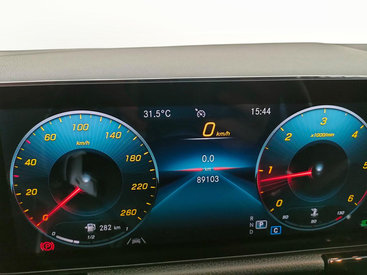 Mercedes-Benz GLA-H247 2020 - GLA 200 d Premium 4matic auto
