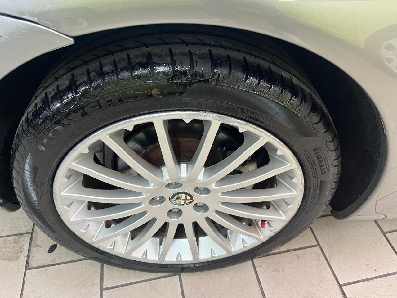 Alfa Romeo GT 1.9 MJT optional 2005