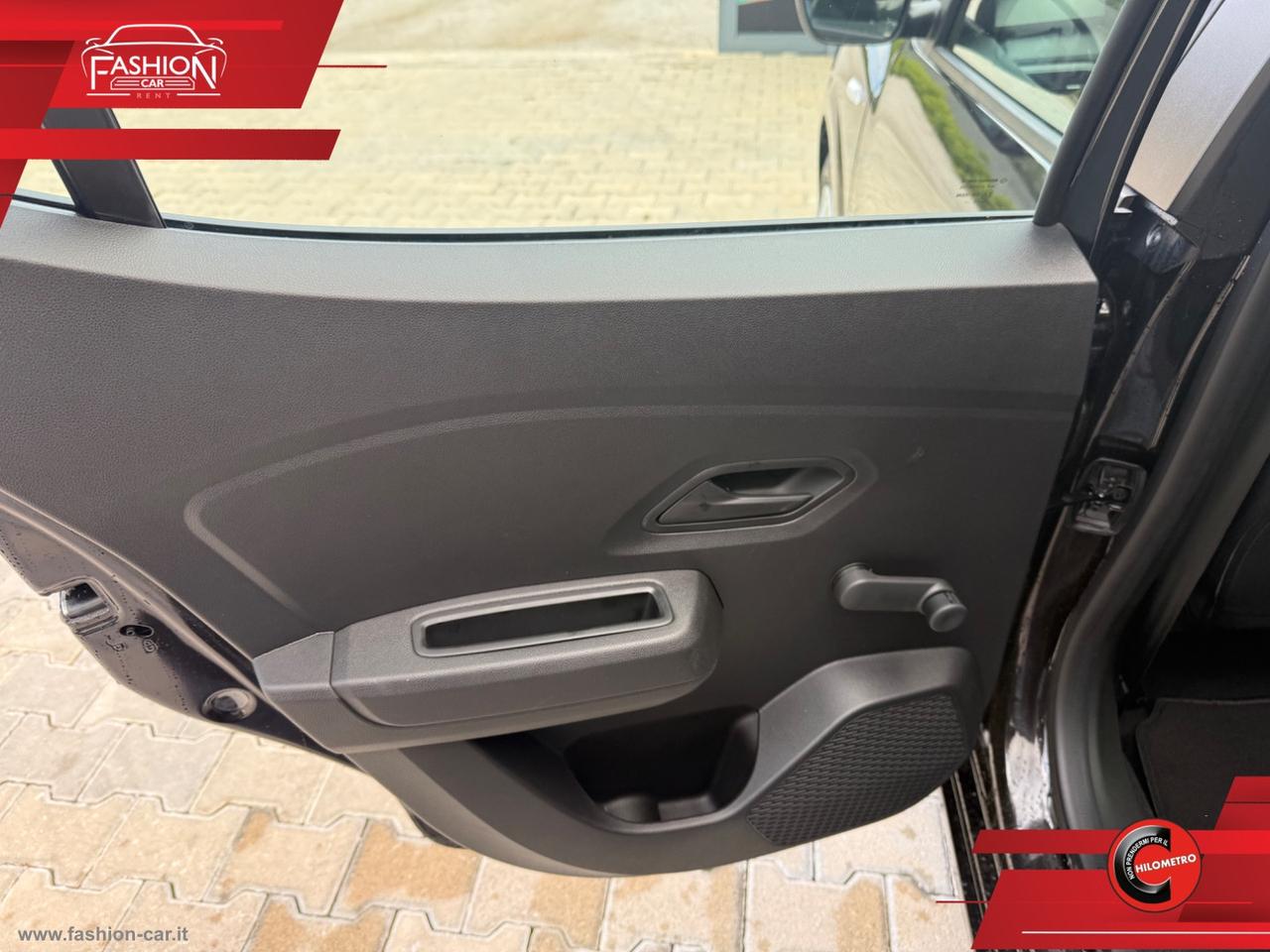 DACIA Sandero Stepway 1.0 TCe ECO-G Essential