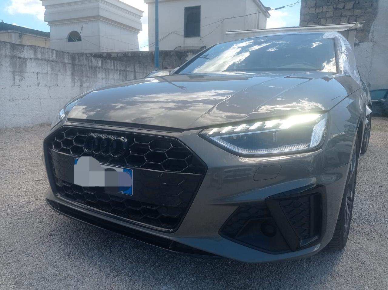Audi A4 35 TDI/163 CV S tronic S line edition-2024