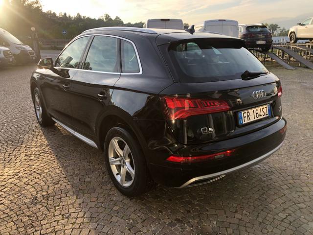 AUDI Q5 2.0 TDI quattro S tronic Business Sport