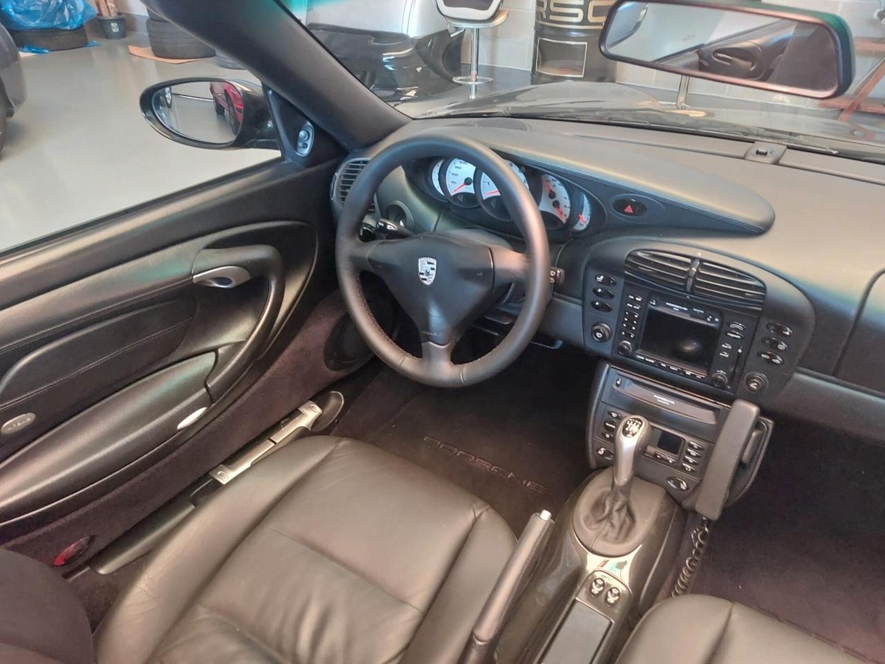 Porsche 996 CARRERA 4 3.4 300CV CABRIO ASI 3000 KM !!