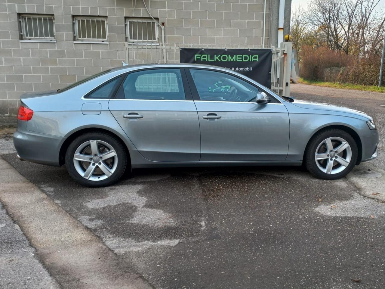 Audi A4 3.2 V6 FSI qu. tiptronic Advanced