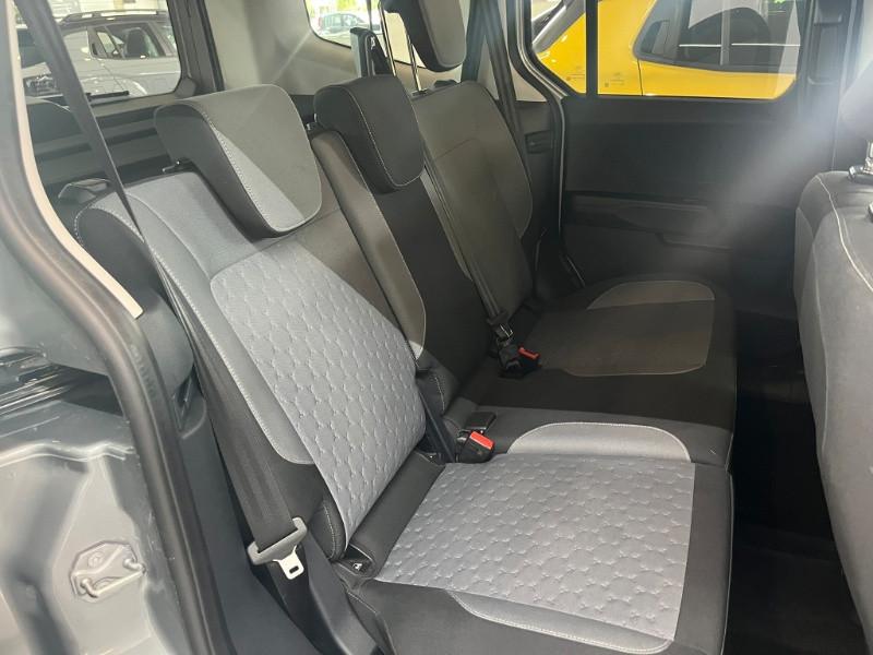 FORD Tourneo Courier 1.0 EcoBoost Titanium