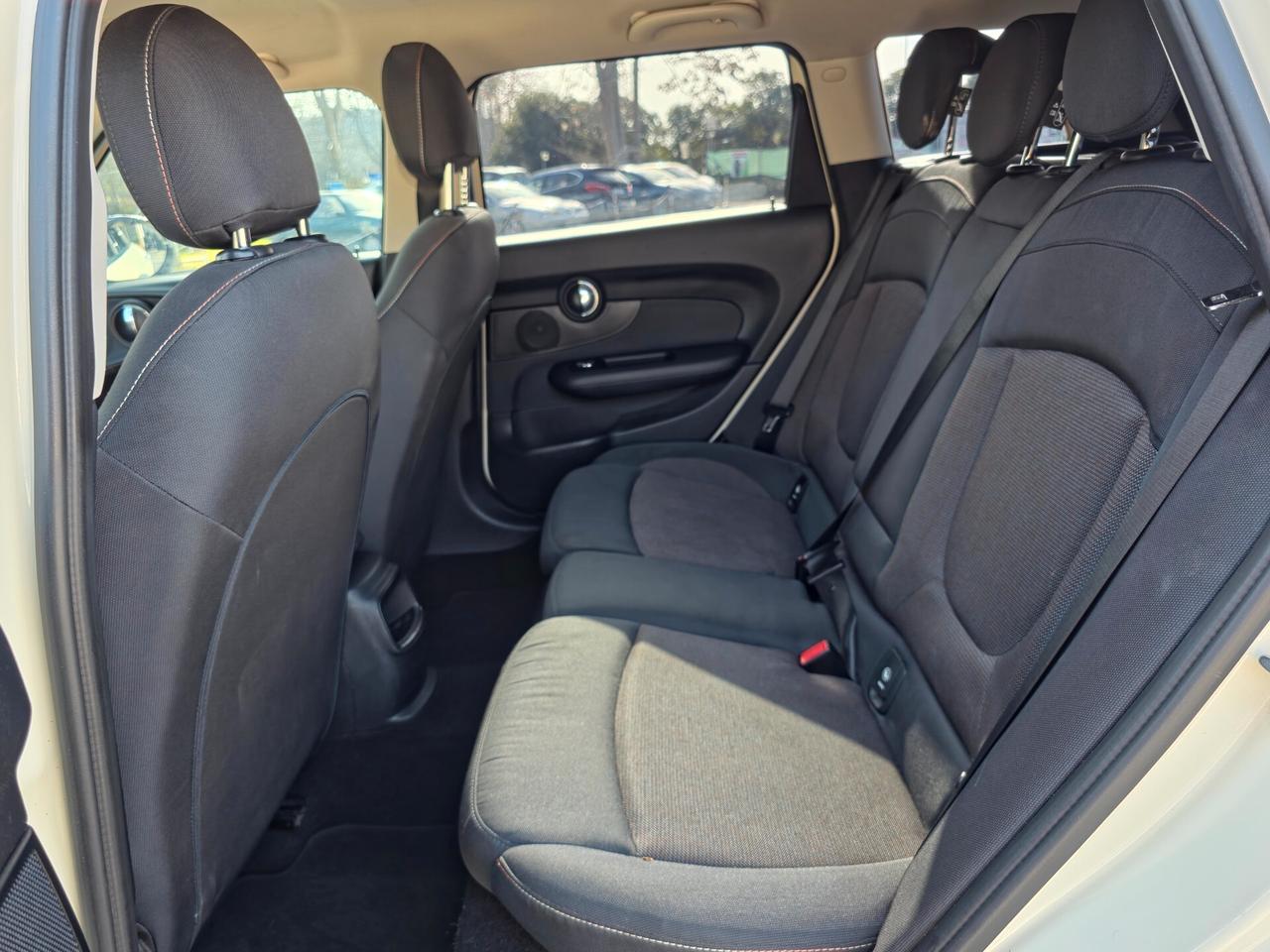 Mini Cooper Clubman 1.5 Hype 2017-E6 Automatico NEO