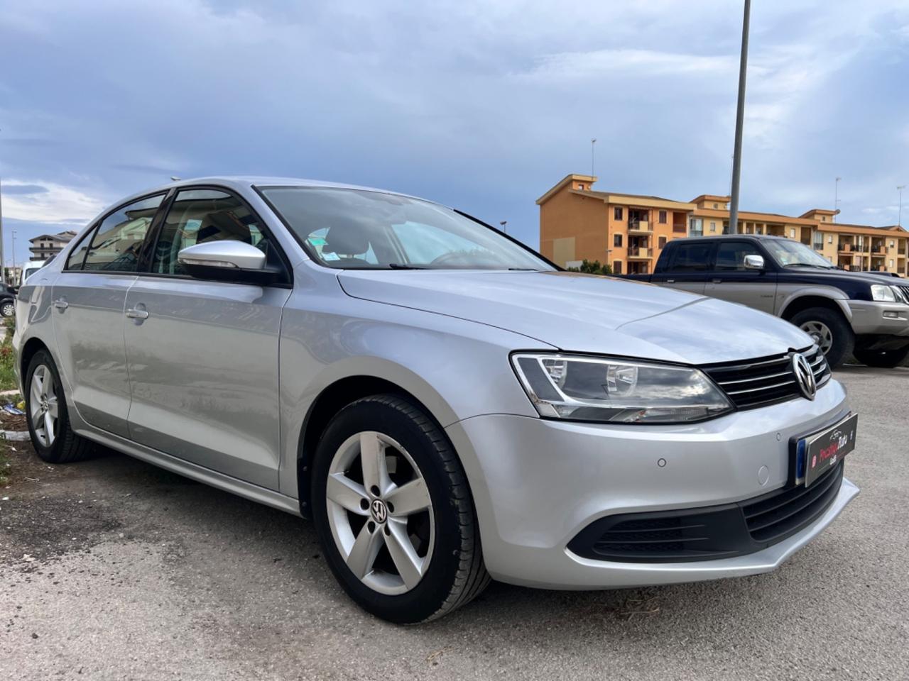 Volkswagen Jetta 1.6 TDI BlueMotion Technology 2012