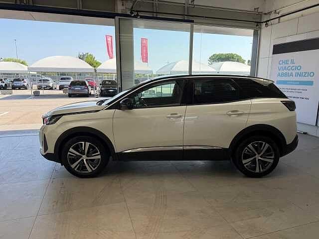 Peugeot 3008 Hybrid 136 e-DCS 6 Allure Pack