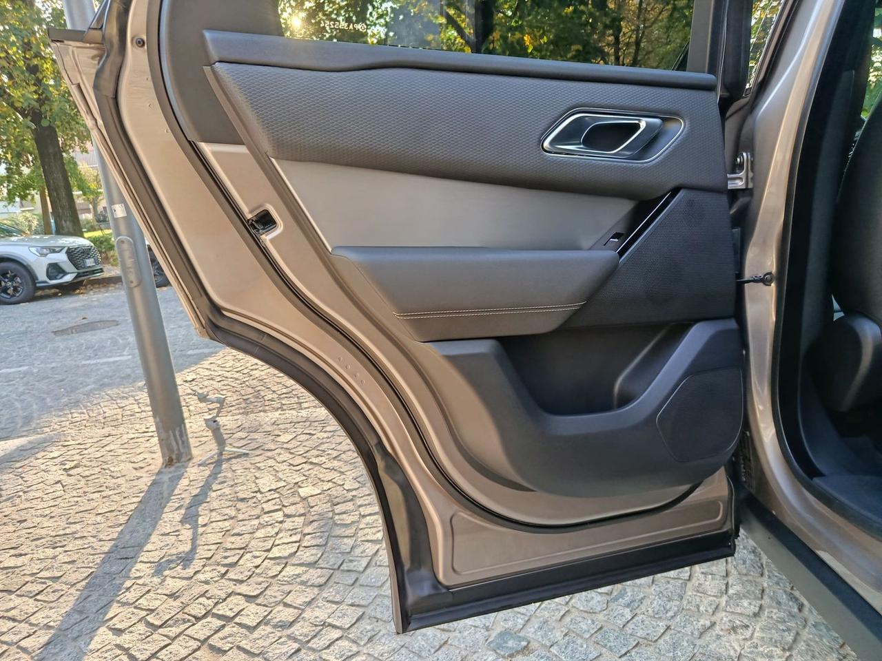 Land Rover Range Rover Velar Velar D 200 MH #50915