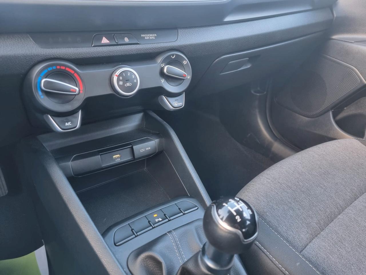 Kia Stonic 1.2 DPI Urban