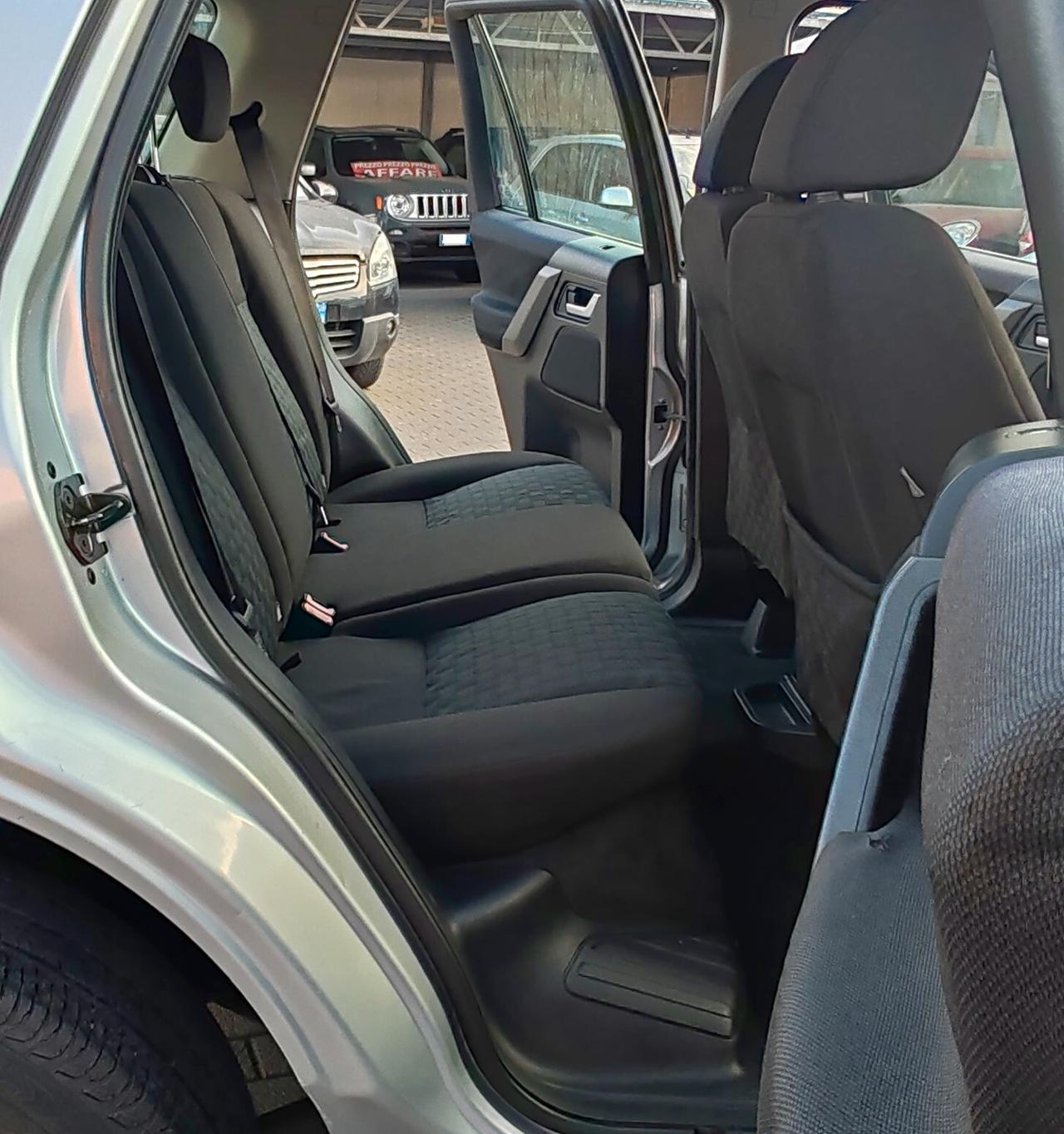 Land Rover Freelander 2.2 TD4 S.W. E