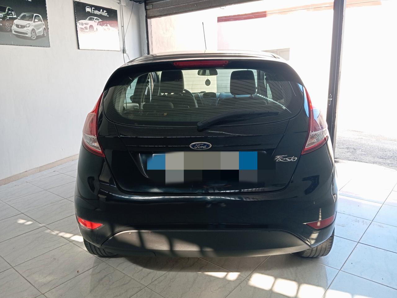 Ford Fiesta 1.4 Benz/GPL 2015 CON GARANZIA