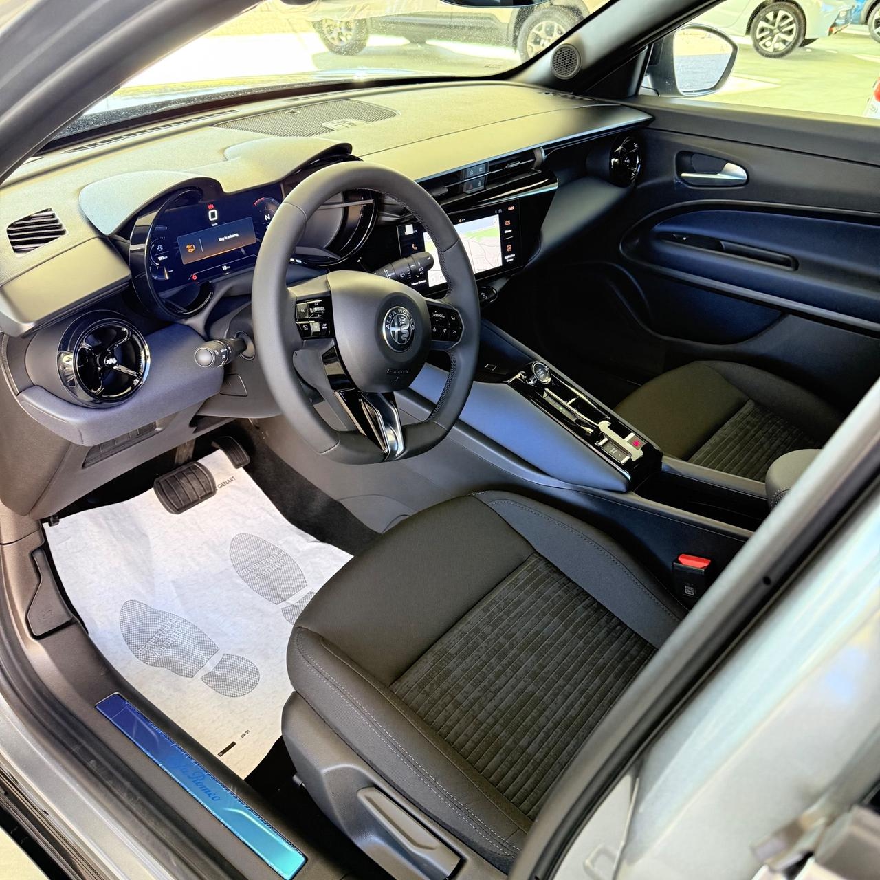 Alfa Romeo Junior 1.2 145 CV Hybrid eDCT6 Sprint