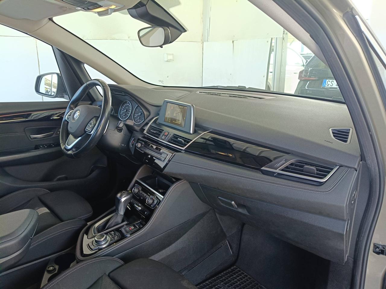 BMW Serie 2 F45 2014 Active Tourer - 218d Active Tourer Sport auto