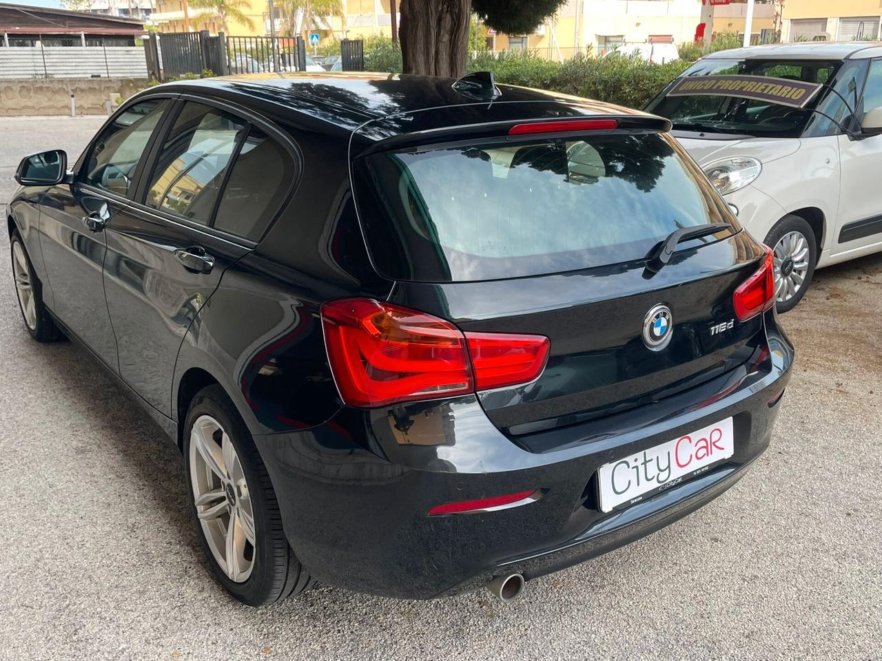 Bmw 116 116d 5p. Urban