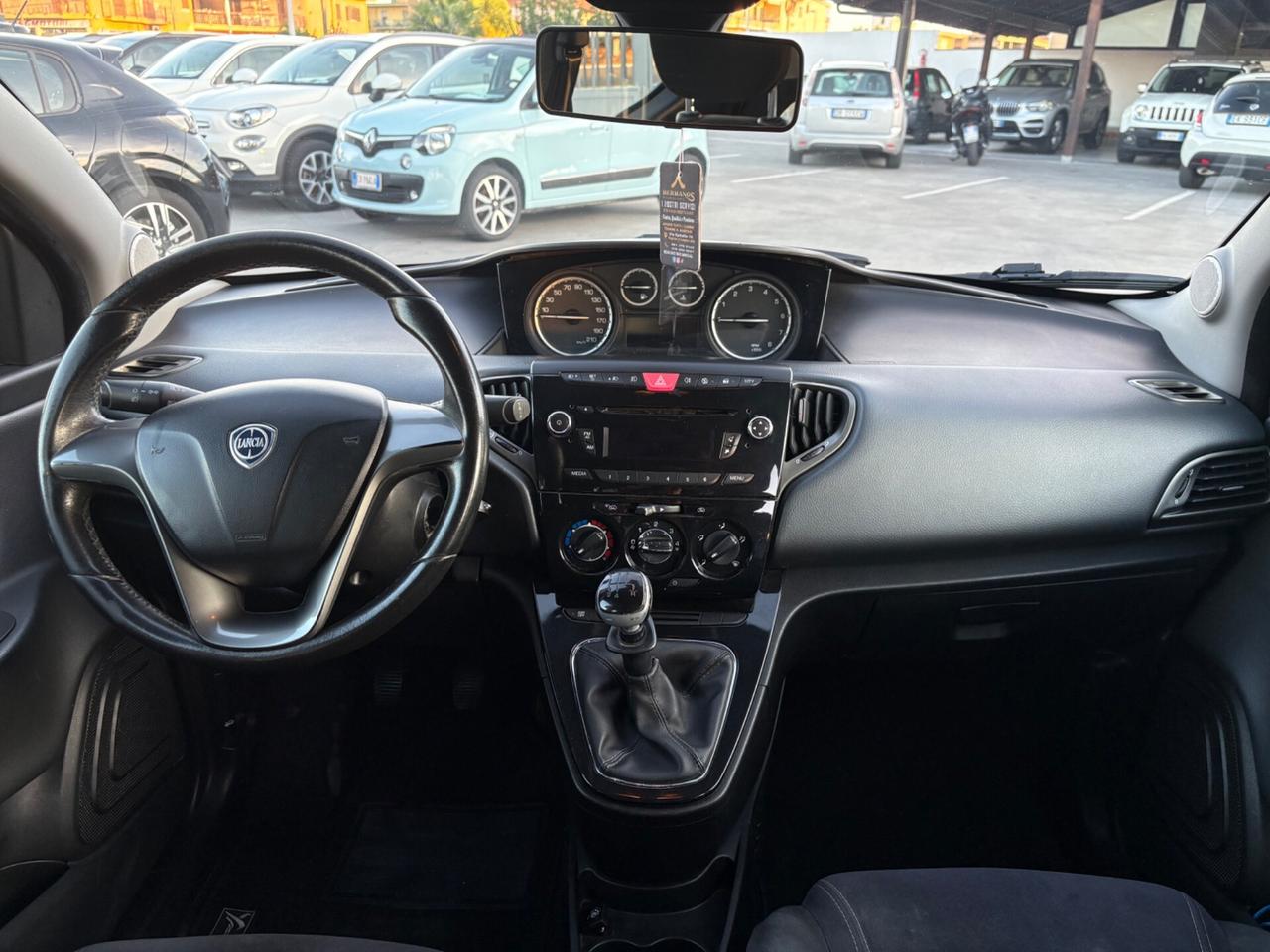 Lancia Ypsilon 1.2 69 S&S Platinum GPL