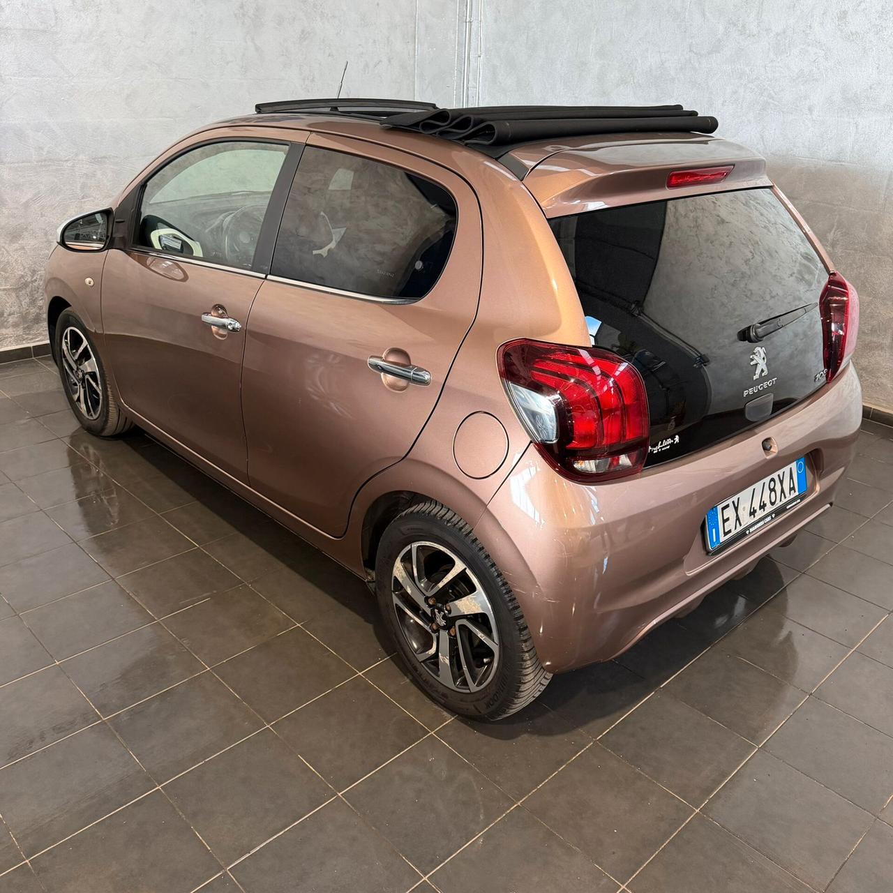 Peugeot 108 1.2 BENZINA ALLURE CABRIO