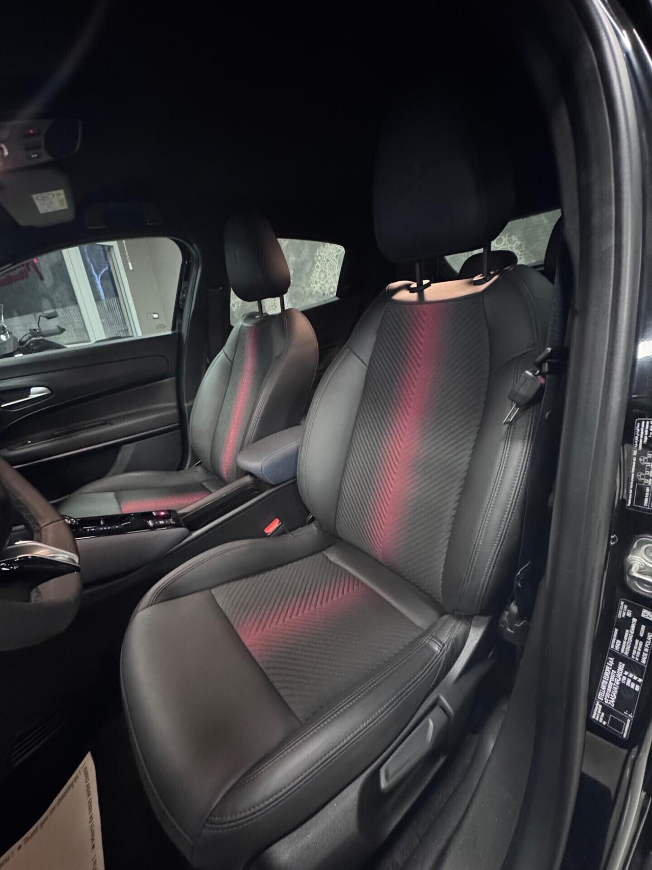 ALFA ROMEO JUNIOR HYBRID DCT SPECIALE