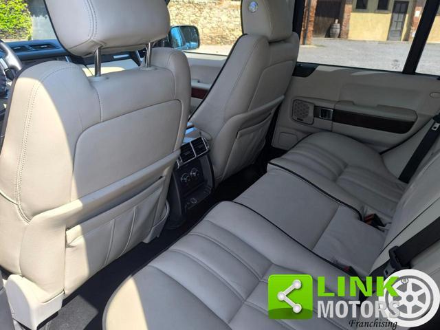 LAND ROVER Range Rover 3.6 TDV8 Autobiography