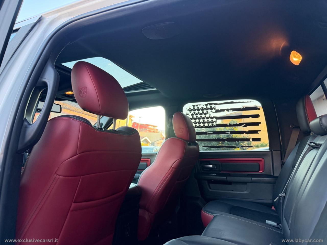 DODGE RAM 1500 5.7 V8 Crew Cab MB LaRamie 401cv at8 GPL AUTOCARRO