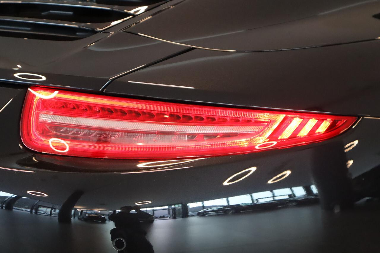Porsche 991 3.8 Carrera S Cabriolet 47000 KM Tagliandati PORSCHE - colore originale!