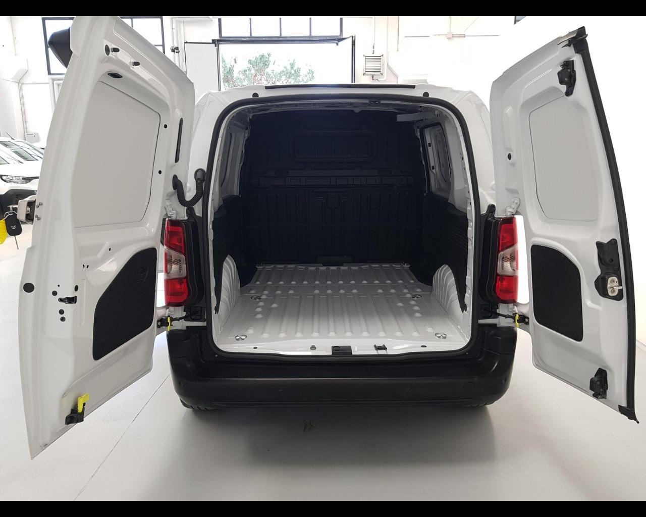 CITROEN Berlingo III - Berlingo van M 1.5 bluehdi 130cv S&S Club 3p.