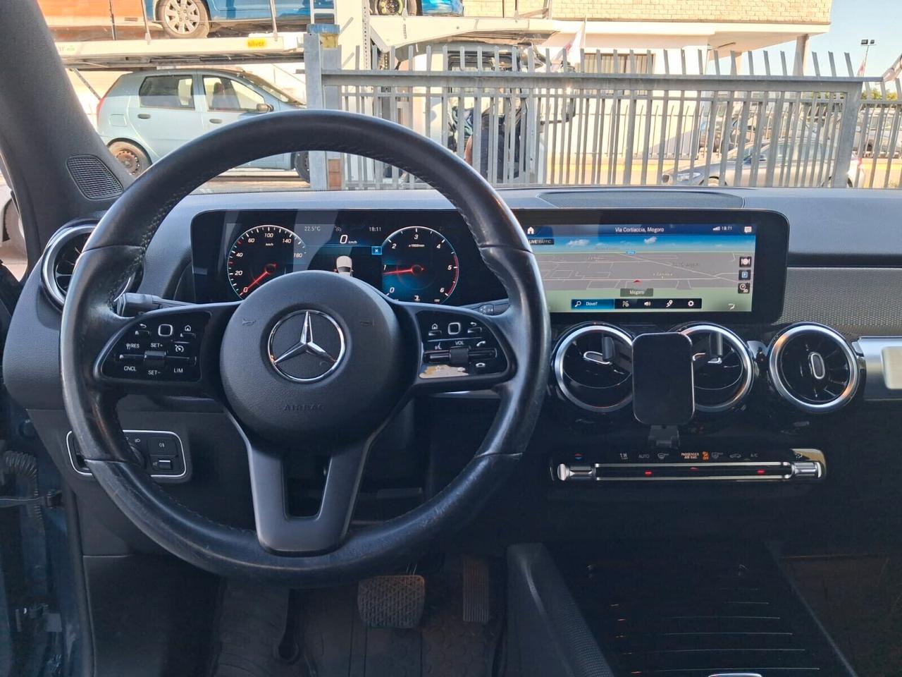 MERCEDES Classe GLB 180d Automatic 115cv