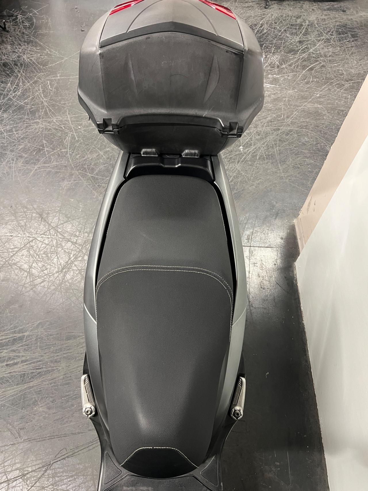 Yamaha Xenter 125